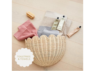 Décoration de chambre naturelle esthétique petits objets pour étagère salon blanc